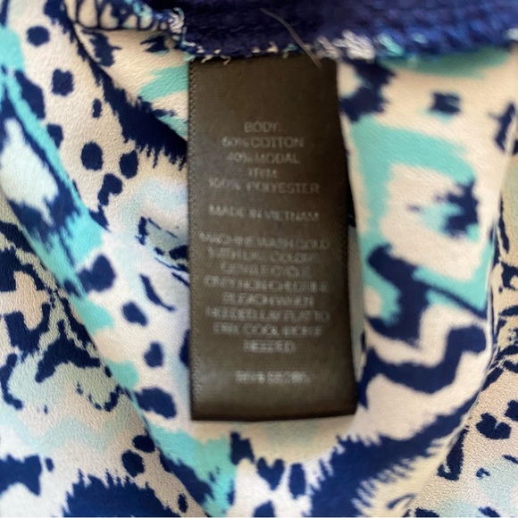 Express Navy Color Block Tee - Picture 3 of 5